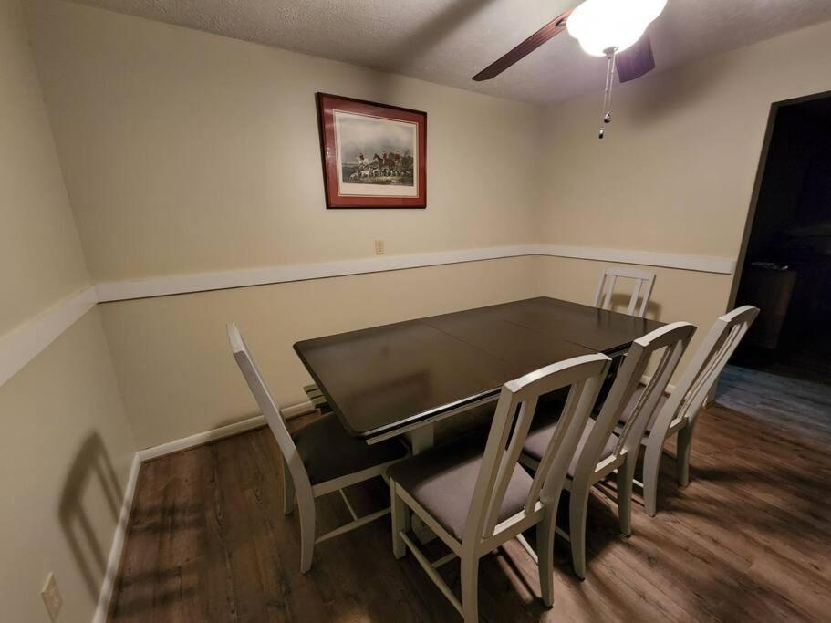 Spacious Family Farmhouse Pikeville Экстерьер фото