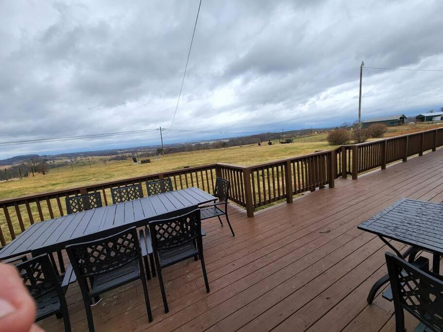 Spacious Family Farmhouse Pikeville Экстерьер фото